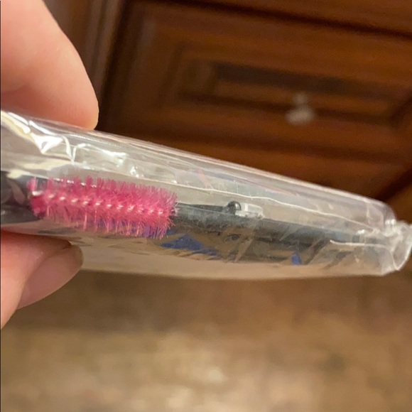 Magnetic 🧲 lashes - Picture 3 of 4